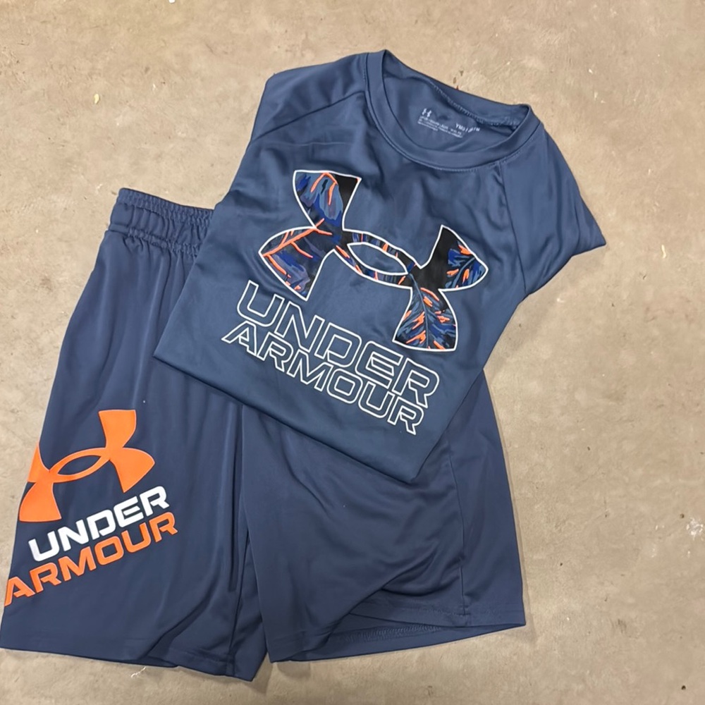 Under Armour Navy and Orange Sportswear Set